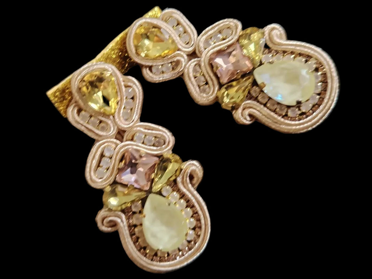 Elizabeth Earrings - Named Collection